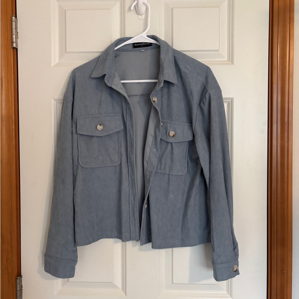 Romantic Hut blue corduroy cropped length shacket